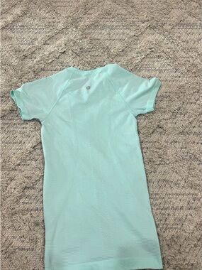 lululemon athletica Mint Short Sleeve Performance Tee
